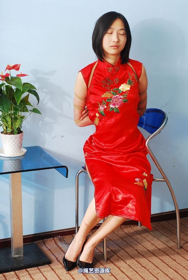 唯美之家 - 白雪试服装4 第 29 张图片
