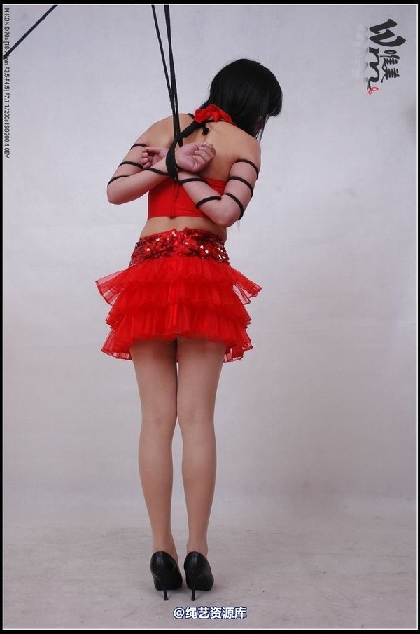 唯美之家 - 2008-11-11琪琪舞服五花 第 6 张图片