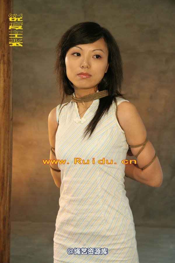 锐度主张 - 孔雀、惠惠、泡泡旗袍捆绑 第 5 张图片