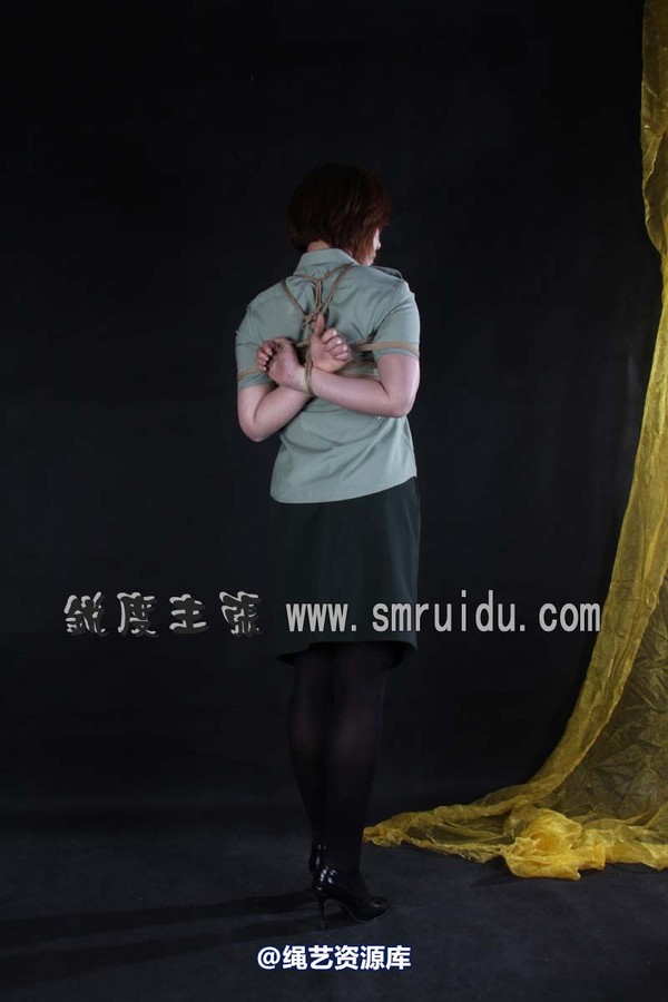 锐度主张 - 瑶瑶军服捆绑 第 52 张图片