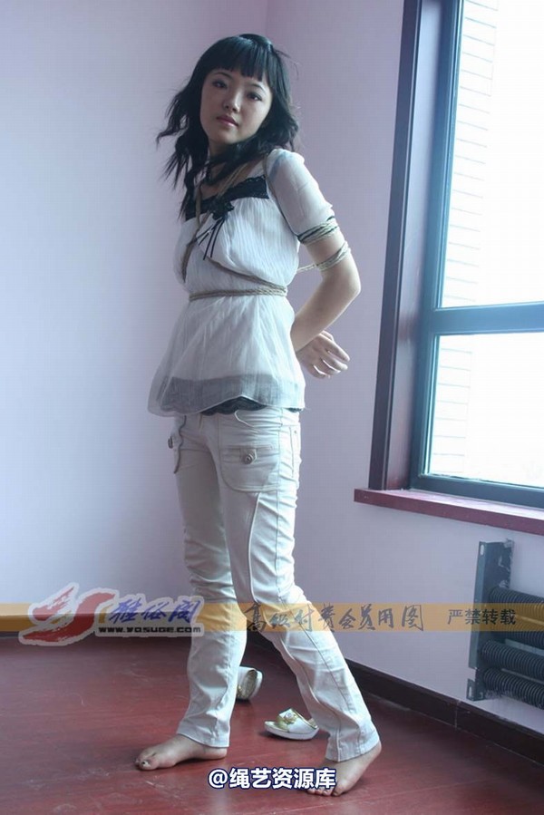 雅俗阁 - 20071206雅绪冷艳休闲装 第 45 张图片