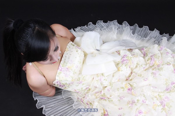 神艺缘 - 172-喜欢这样的新娘吗？ 第 48 张图片