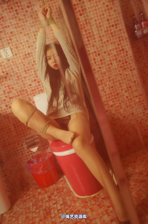 dk13美束馆 - 11.15-娃娃灰毛衣A-190P 第 178 张图片