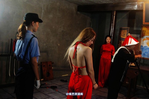 mj影视 - 血的代价梦境古大堂 女囚众生相2013-08-26 第 168 张图片