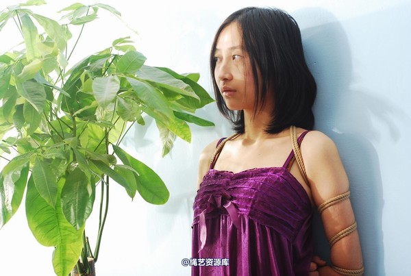 唯美之家 - 白雪试服装6 第 53 张图片