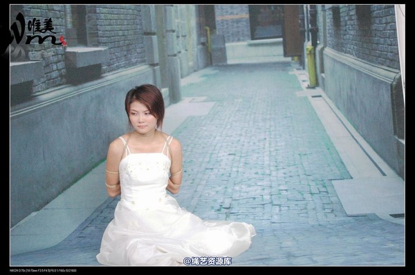 唯美之家 - 2008-08-01晓姿堵嘴 第 19 张图片