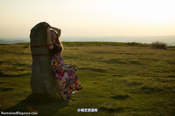 restrainedelegance - Bringing Back The Summer 第 42 张图片