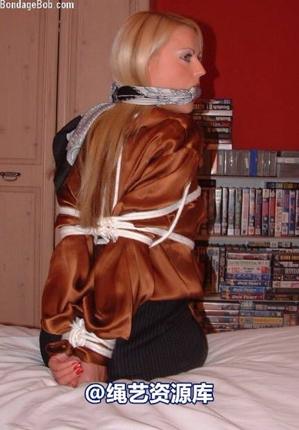 bondagebob - Jasmine Sinclair Brown silk blouse 1 第 15 张图片