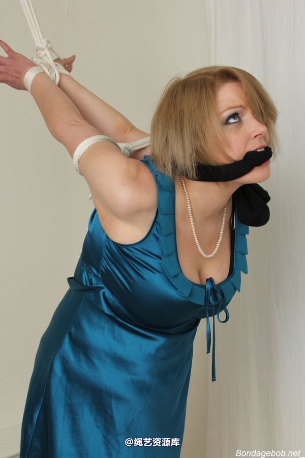 bondagebob - Temptress Kate Pantyhose gag 第 158 张图片