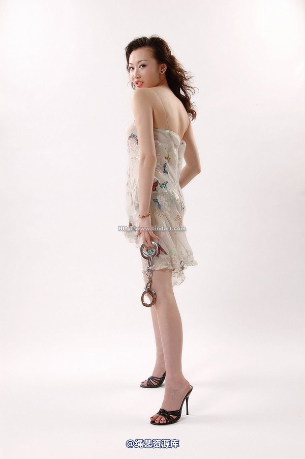 丽柜美束 - 2006-05-25 第 26 张图片