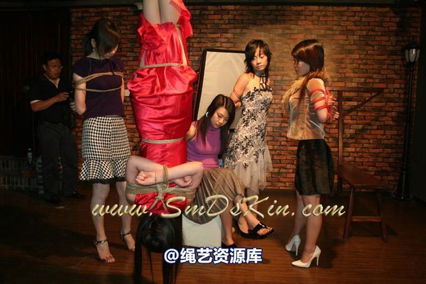 锐度主张 - 2009年第10期捆绑图（2009.2.28）模特：嫣儿 咪咪 小雨 蕾蕾... 第 82 张图片