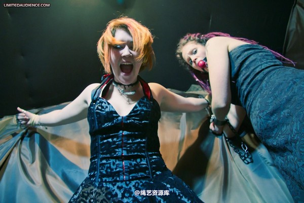 limitedaudience - 2011 beckykat six tied and chained 第 17 张图片