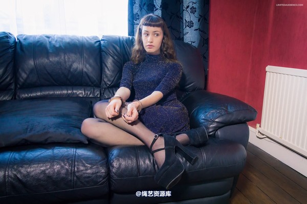 limitedaudience - 2014 fay under house arrest 第 27 张图片