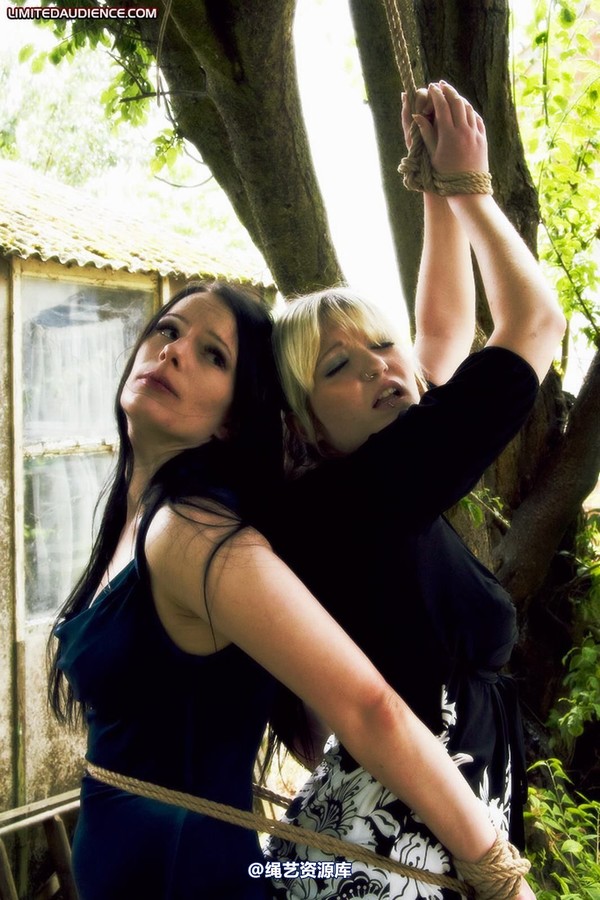 limitedaudience - 2009 nikki rebekka raynor nature bound 第 2 张图片