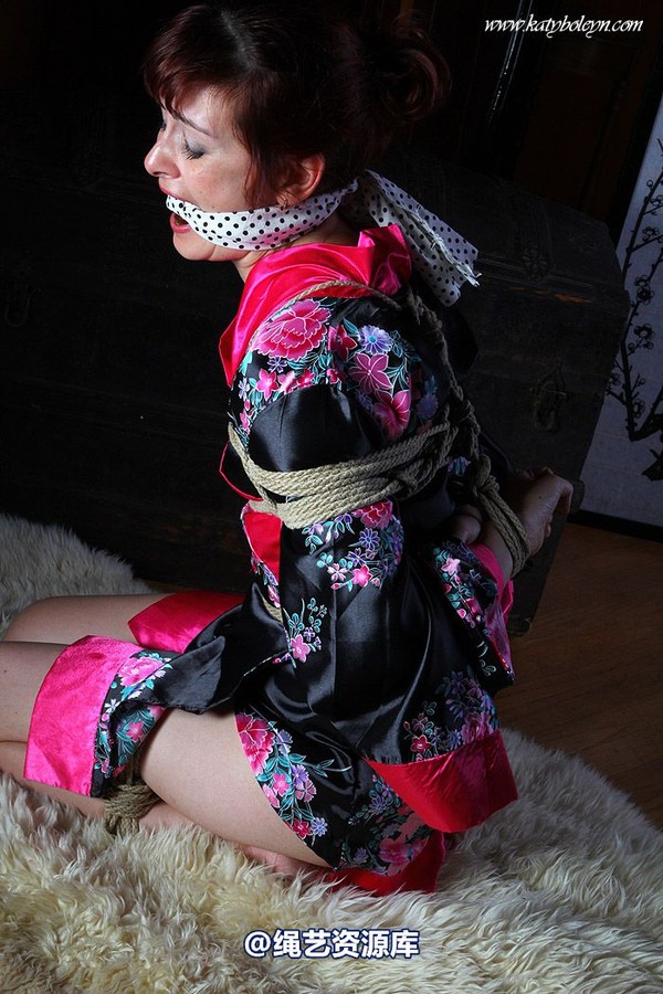 jbroper - Katy Boleyn 2013 第 60 张图片