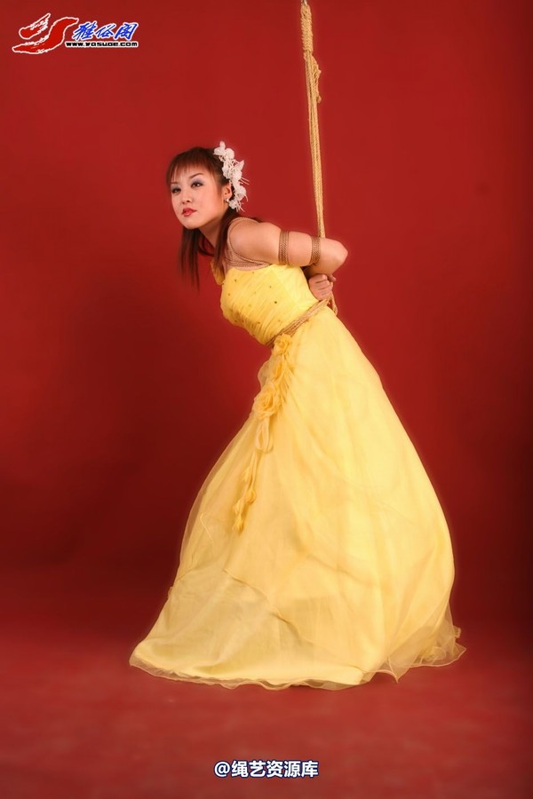 雅俗阁 - 20060312雅琳黄色婚纱 第 121 张图片