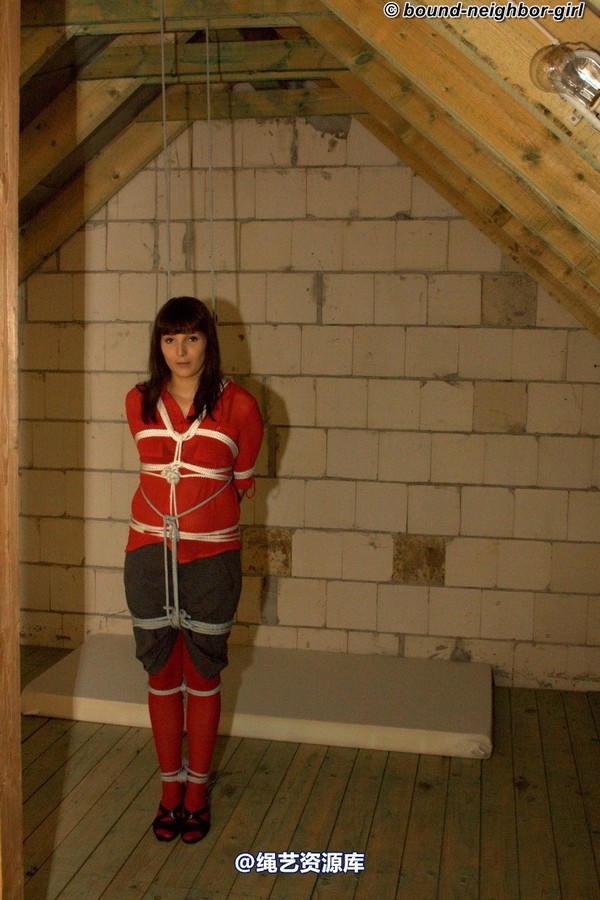 bound-neighbor-girl - Susan - Tied up in the Attic 1 第 20 张图片