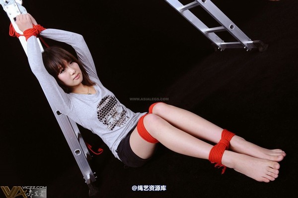 赤足者 - 静琪2012-2 第 3 张图片