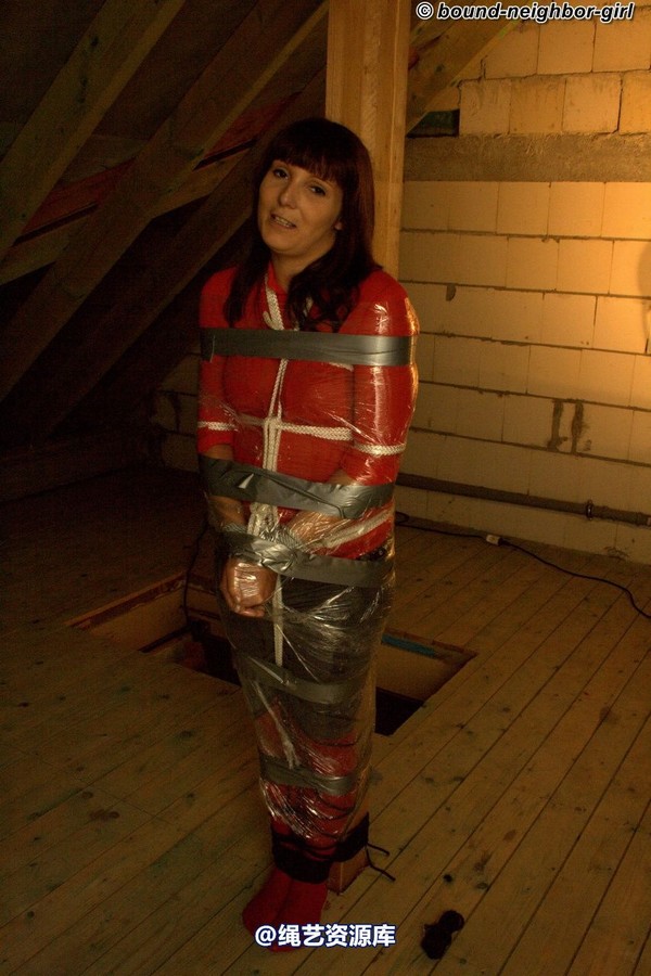 bound-neighbor-girl - Susan - Tied up in the Attic 2 第 30 张图片