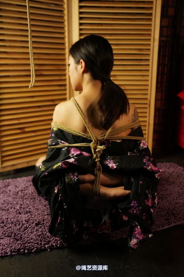 dk13美束馆 - 12.29-红袖和服C-100P 第 84 张图片