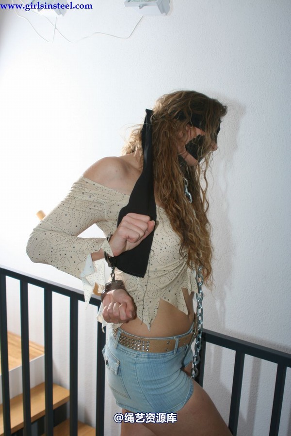 girlsinsteel - Jasmin trying to escape 第 7 张图片