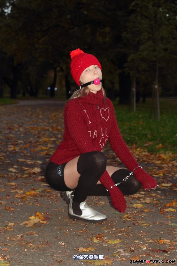 gaggedinpublic - gip498 第 51 张图片