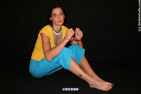 girlsincuffs - gic048 第 15 张图片