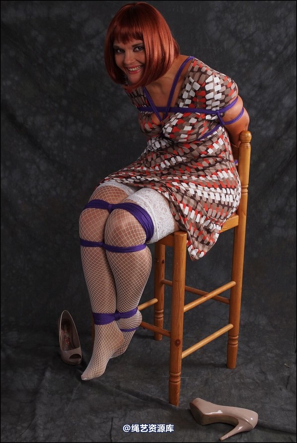 simplytied - Miss Jones chair tied 第 35 张图片