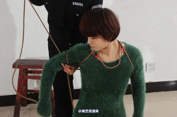 mj影视 - 汪晓慧6―绑缚刑场 第 113 张图片