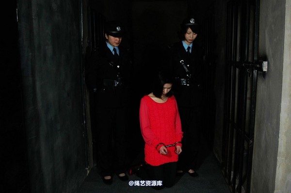 mj影视 - 梅晓枫―临刑捆绑2013-05-09 第 52 张图片