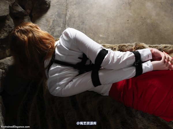 restrainedelegance - Make yourself comfortable 第 83 张图片