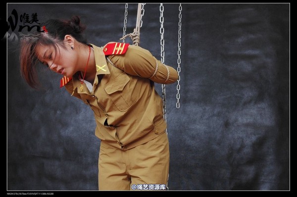 唯美之家 - 2008-12-18军统女特务受刑(剧照) 第 72 张图片