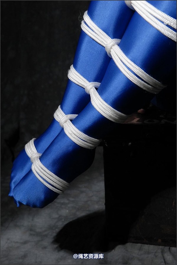 simplytied - Very nice blue tights 第 30 张图片