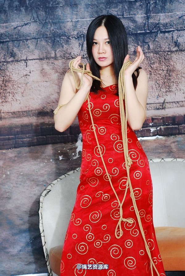 唯美之家 - 新模傲蕾红礼服 第 113 张图片