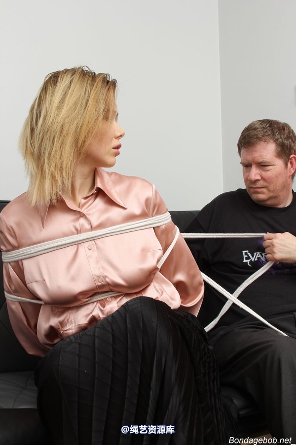 bondagebob - Nicky Phillips Contact list 第 35 张图片