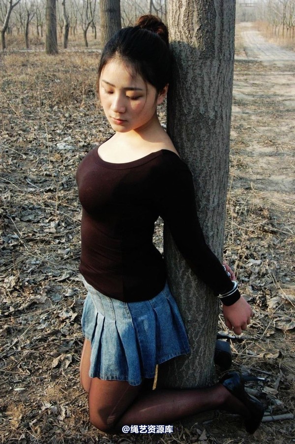 mj影视 - 2013-3-4陈沫踏青 黑丝美女最终的不归路 第 191 张图片