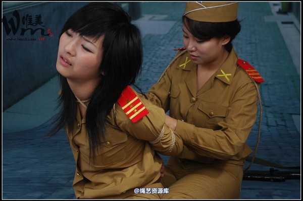 唯美之家 - 08-05-07特务 第 280 张图片