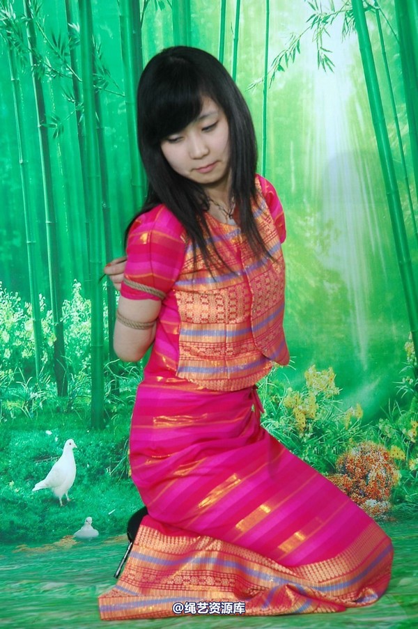 唯美之家 - 婉儿民族服 第 8 张图片