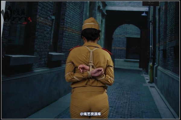 唯美之家 - 08-05-07特务 第 355 张图片