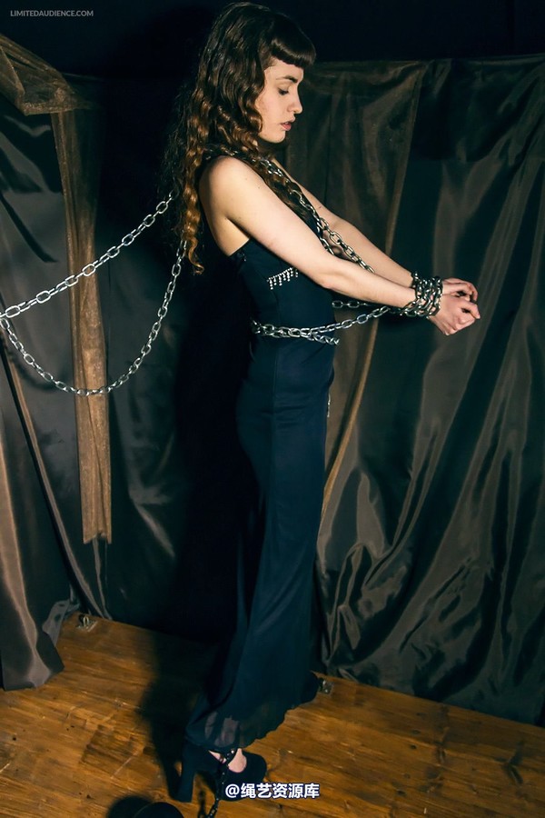 limitedaudience - 2014 fay lady in chains 2 第 17 张图片