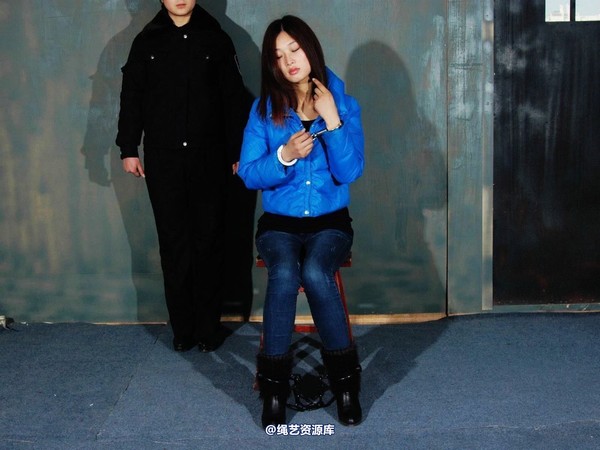 mj影视 - 故意杀人犯黄燕－绑赴刑场2013-03-28 第 71 张图片