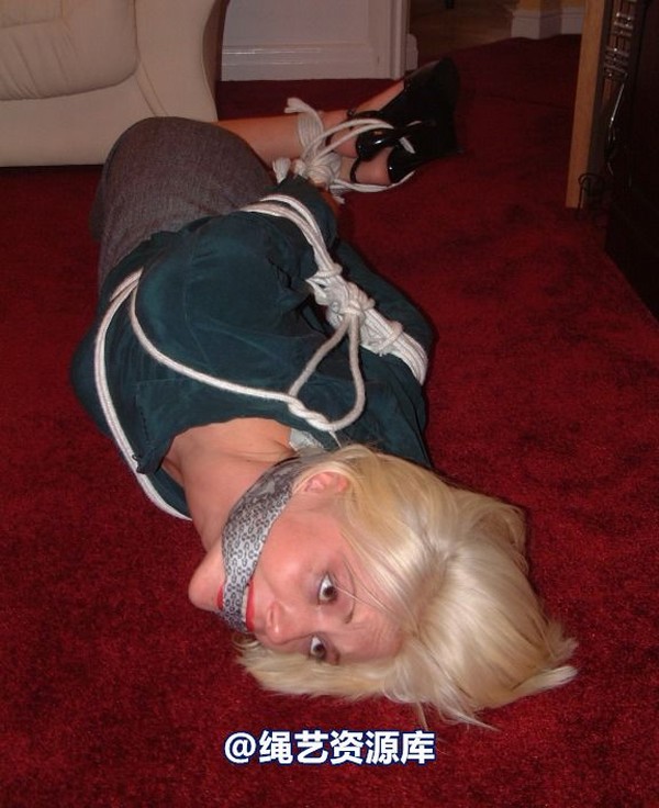 bondagebob - Angelica Vamp Secretary 4 第 36 张图片