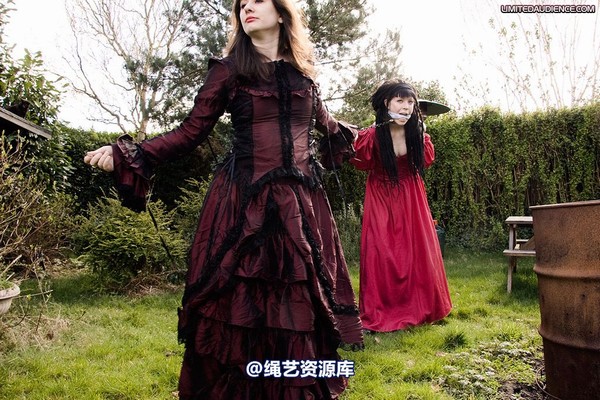 limitedaudience - 2009 catya lex eleven captive countess 第 9 张图片