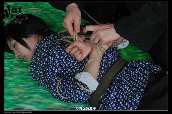 唯美之家 - 盈盈被抓 第 125 张图片