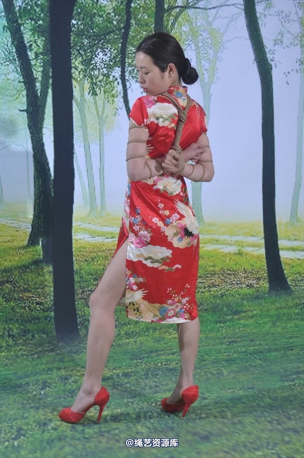mj影视 - 三大模特争秀1 第 176 张图片