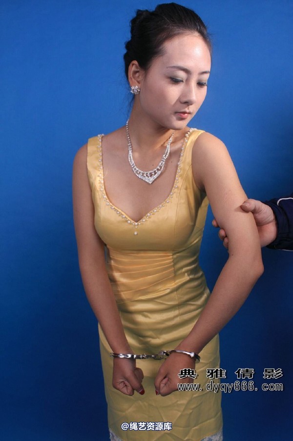 典雅倩影 - 026-邂逅美丽女毒贩 第 96 张图片