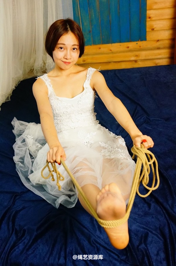 dk13美束馆 - 9.16-小仙儿白婚纱-B130P 第 62 张图片