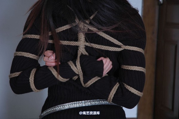 唯美之家 - 新模晓凤毛衣捆绑 第 91 张图片