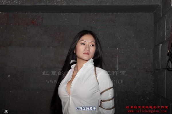 红豆的天空 - 唯美紧缚-白衬衣 第 112 张图片