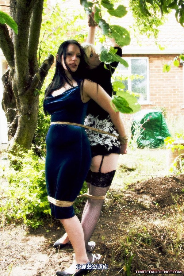 limitedaudience - 2009 nikki rebekka raynor nature bound 第 11 张图片